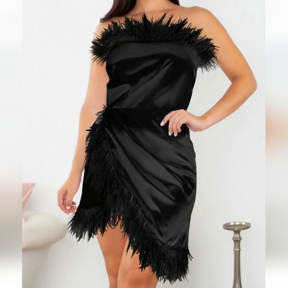 NEW Black Satin Bandeau Feather Mini Dress Size 8 Club London